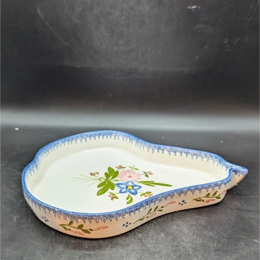 Vintage Quimper 11